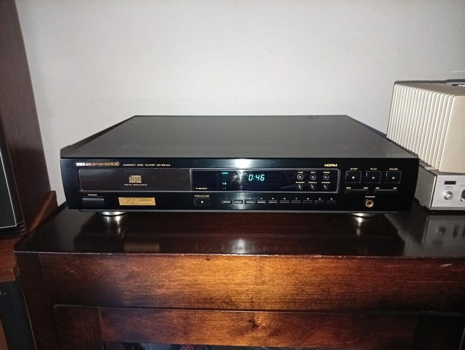 Leitor de CD Marantz437358767071580160