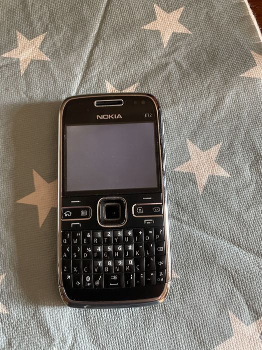 Nokia E72 para peças