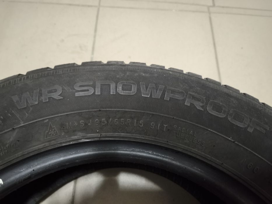 Зимові шини 195/65 R15 Nokian