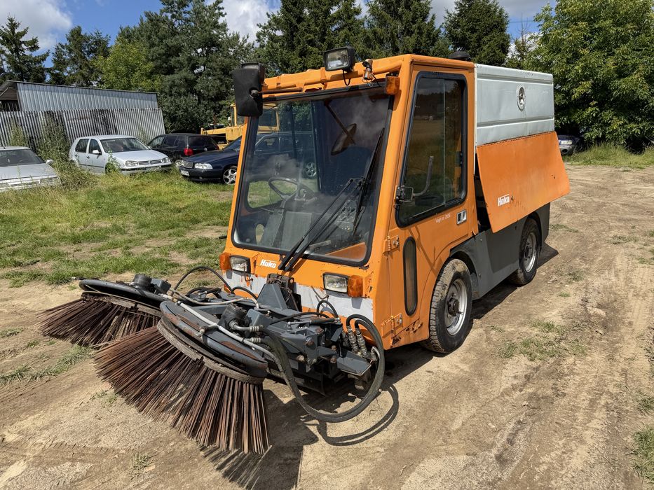 Hako Citymaster 1750 zamiatarka samojezdna + piaskarka