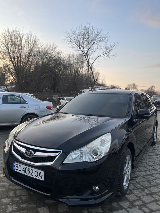 Subaru legasy універсал