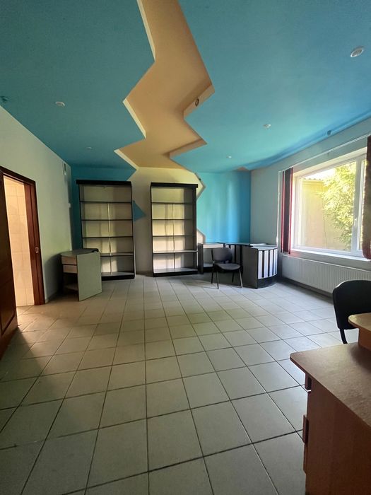 Приміщення в центрі міста  по вул. Шевченко