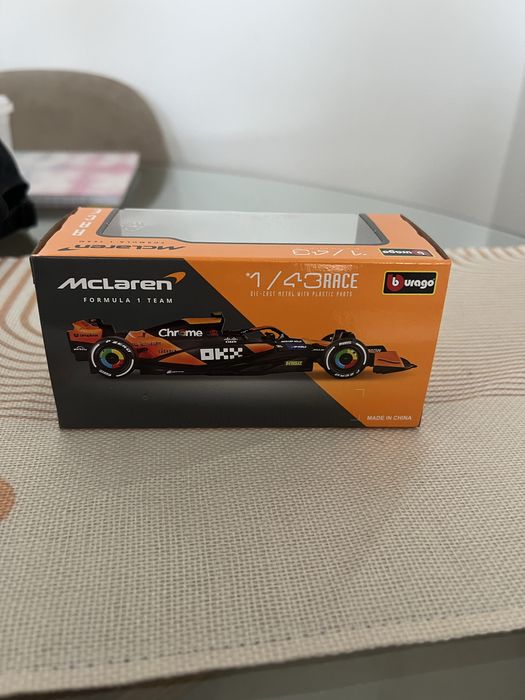 Carro F1 1:43 – McLaren MCL38 | Oscar Piastri
