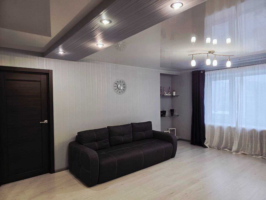 Подобово! Стильна квартира на Сонячному ТЦ Вавилон.