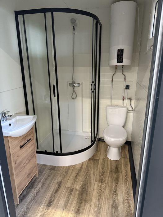 Pawilon kontener sanitarny łazienka WC prysznic natrysk ke