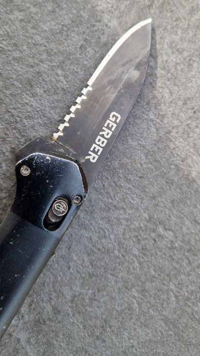 Nóż GERBER Highbrow – Wspomaganie – Pivot Lock – EDC – Czarny