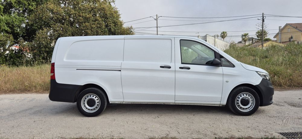 Mercedes Vito 114CDi 2.2 com 136cv Extra Longa NACIONAL de 2018