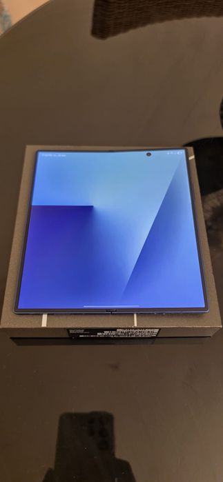 Samsung z fold 7 . 512gb