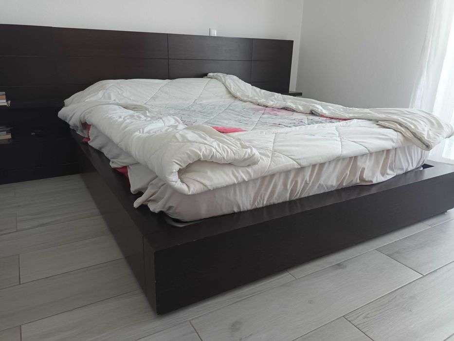Cama casal, em madeira, Luxo - TOP