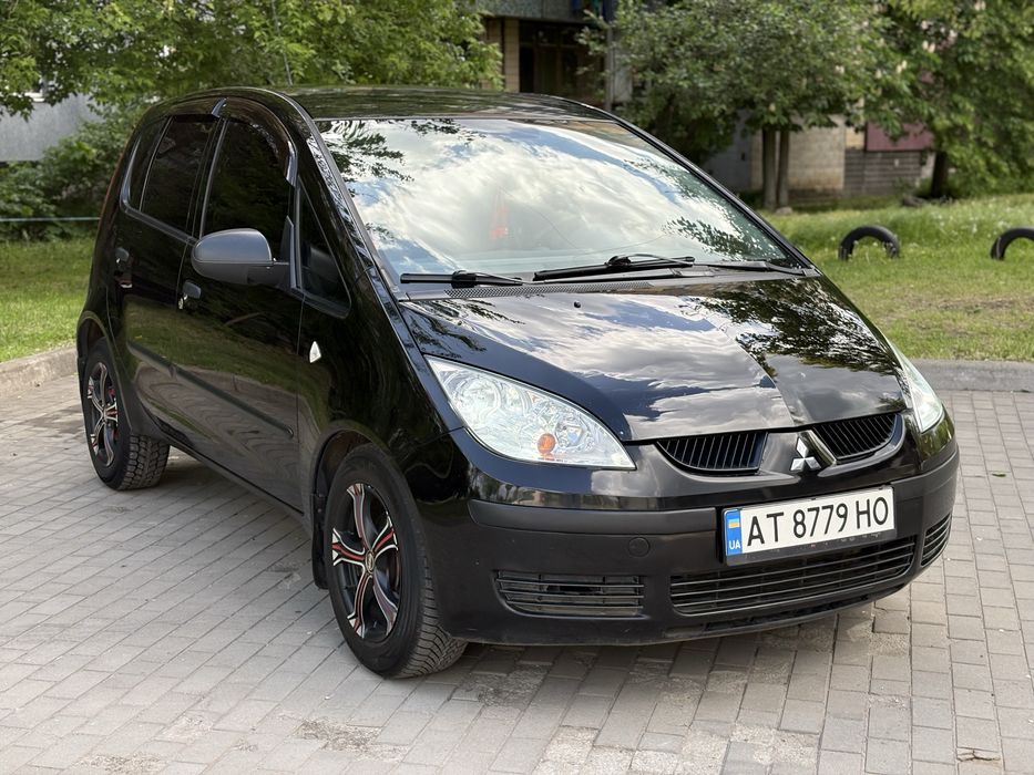 Mitsubishi Colt 1.3 MKПП