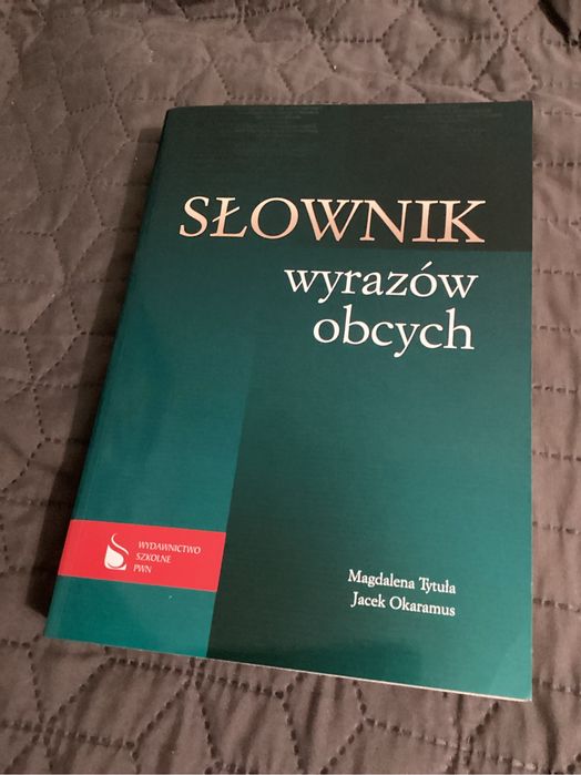 Słownik wyrazów obcych , Magdalena Tytuła, Jacek Okaramus