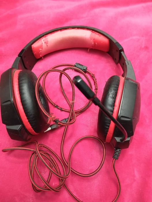 Ігрові навушники SVEN