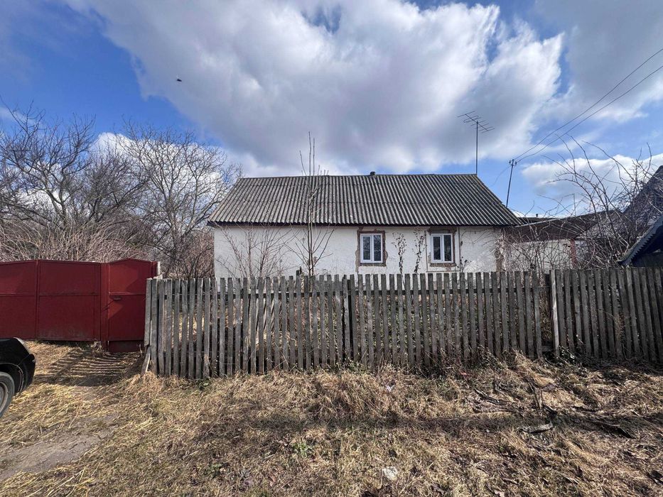 Будинок в селі Аннусино - 30 соток городу, можливий огляд та торг