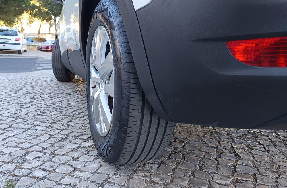 Peugeot 5008 Versão Puretech 1.2L - 2020/11