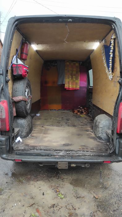 Продам бус Рено мастер 2001 року  в доглянутому стані