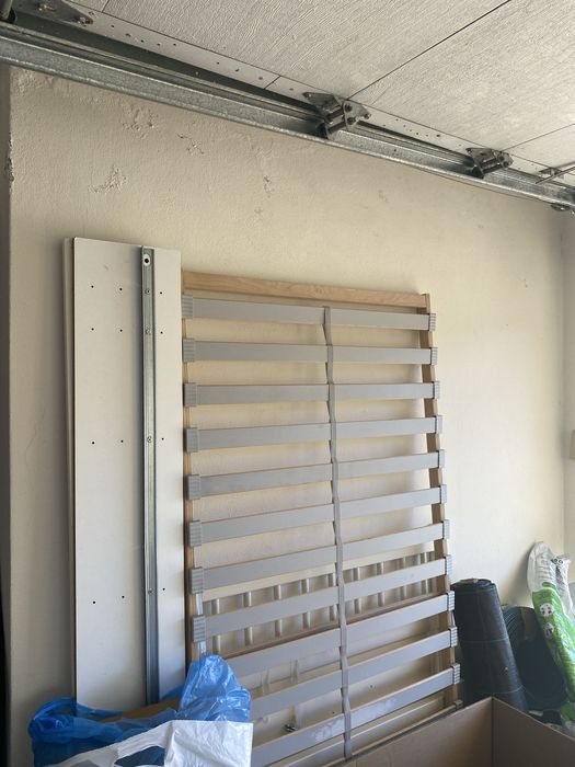 Cama solteiro ikea com colchao incluido em estado razoavel 40 €