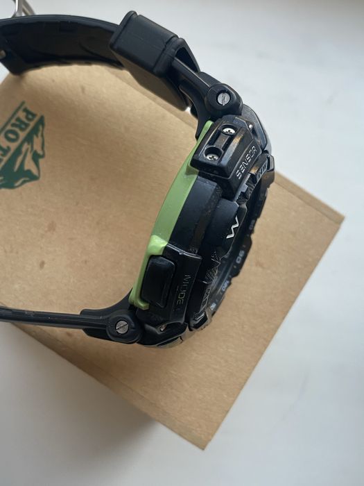 Casio Pathfinder PAG-240