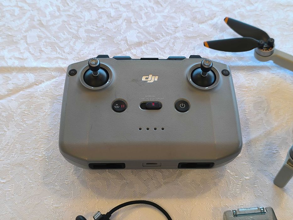 DJI Mini 2 Fly More Combo + Mala Rígida + Extras!