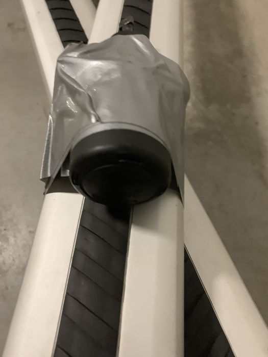 THULE Belki dachowe xc60