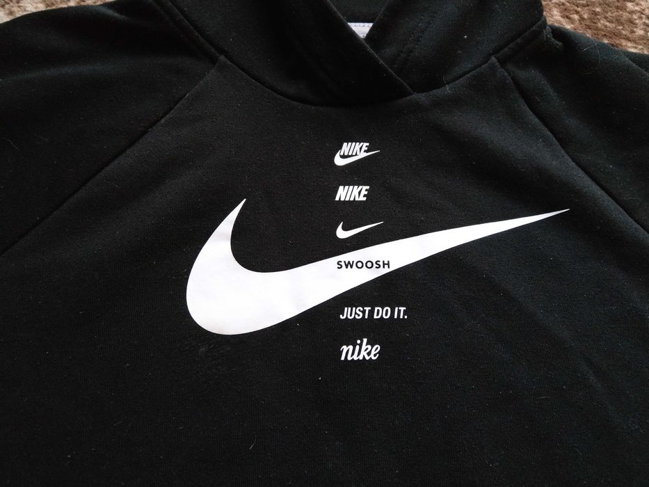 bluza z kapturem top damska badz dziewczeca Nike central logo