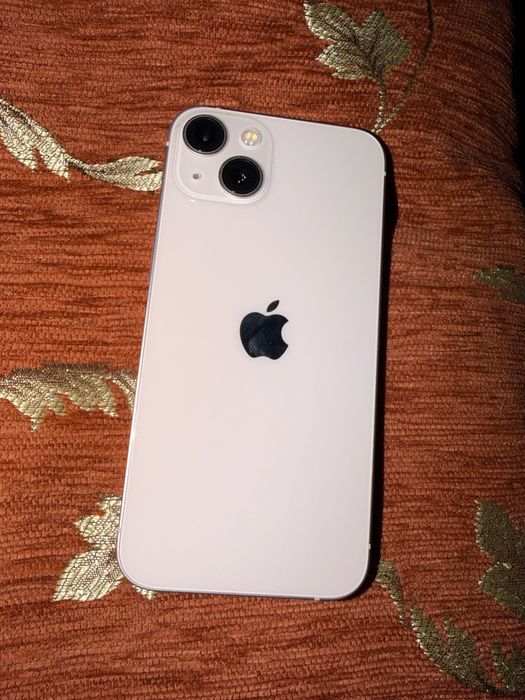 Продаю телефон IPhone 13 (рожевий )