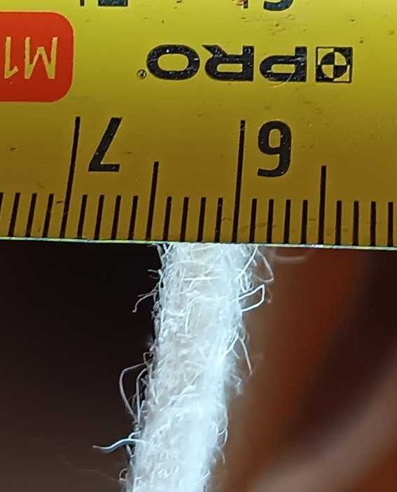 Filc wełniany, techniczny - grubość 4 mm szerokość 60 cm