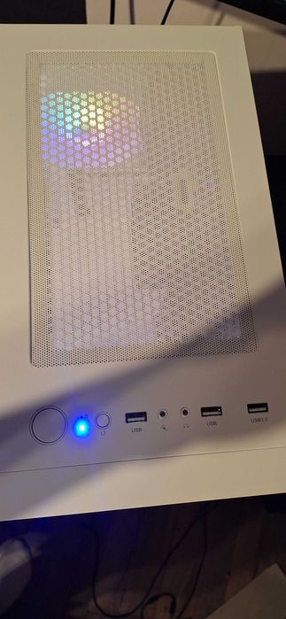 Komputer do nauki/gier ryzen/16gb ram/ssd/nowy zasilacz i obudowa