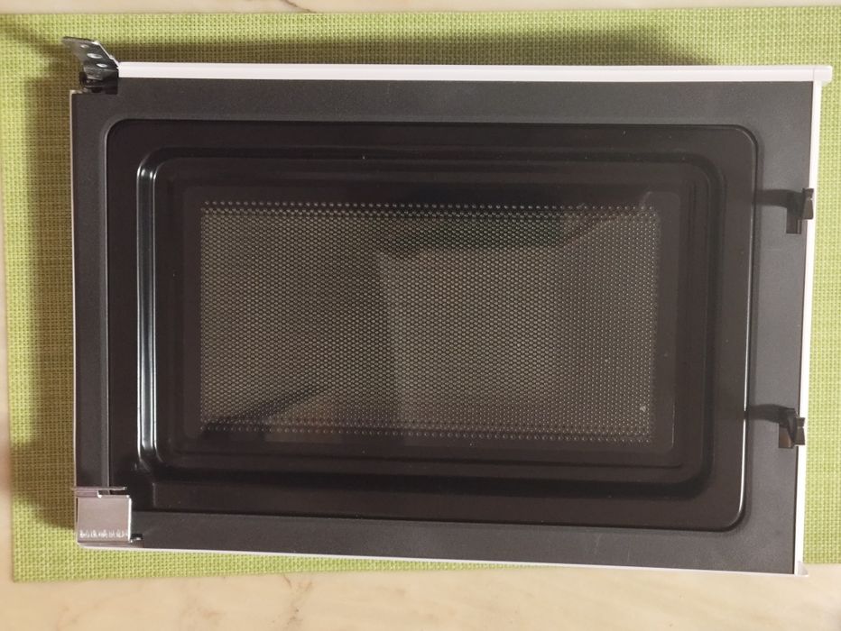 Mikrofala Amica AMGF20M1W kompletne drzwi