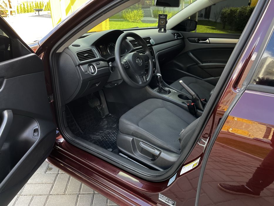 Volkswagen Passat B7 2013 2.5 газ/бенз