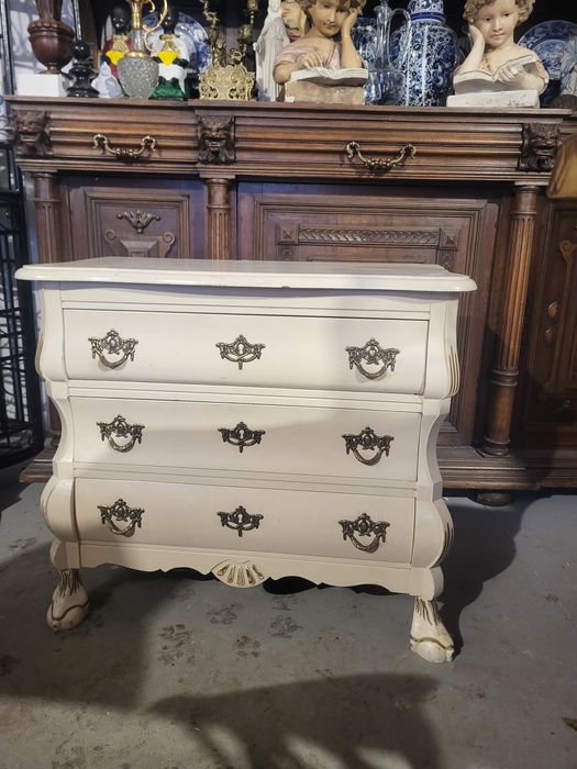 Vintage komoda styl barok