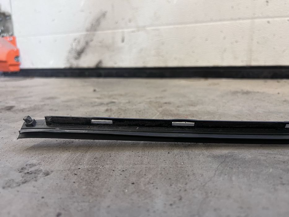 Listwy szyby czołowej prawa lewa  Ford s-max mk1