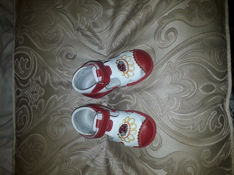 Босоніжки. Ортопедичне взуття. Ортопеди ШагоВита. Шкіра