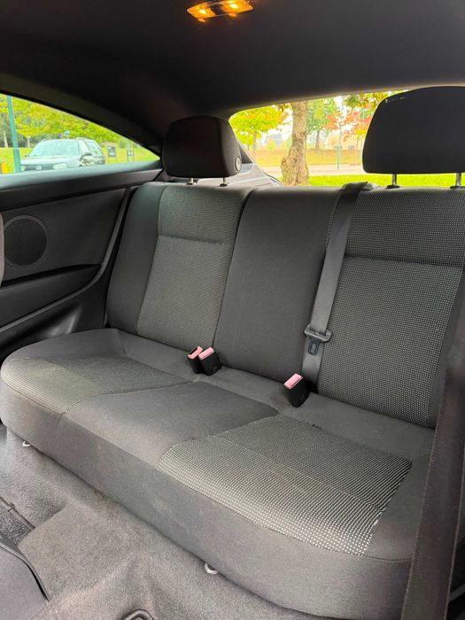 Opel Astra GTC 1.7