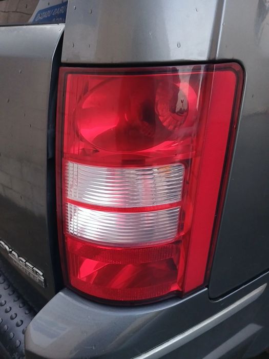 Farolim direito CHRYSLER Grand Voyager V (RT)