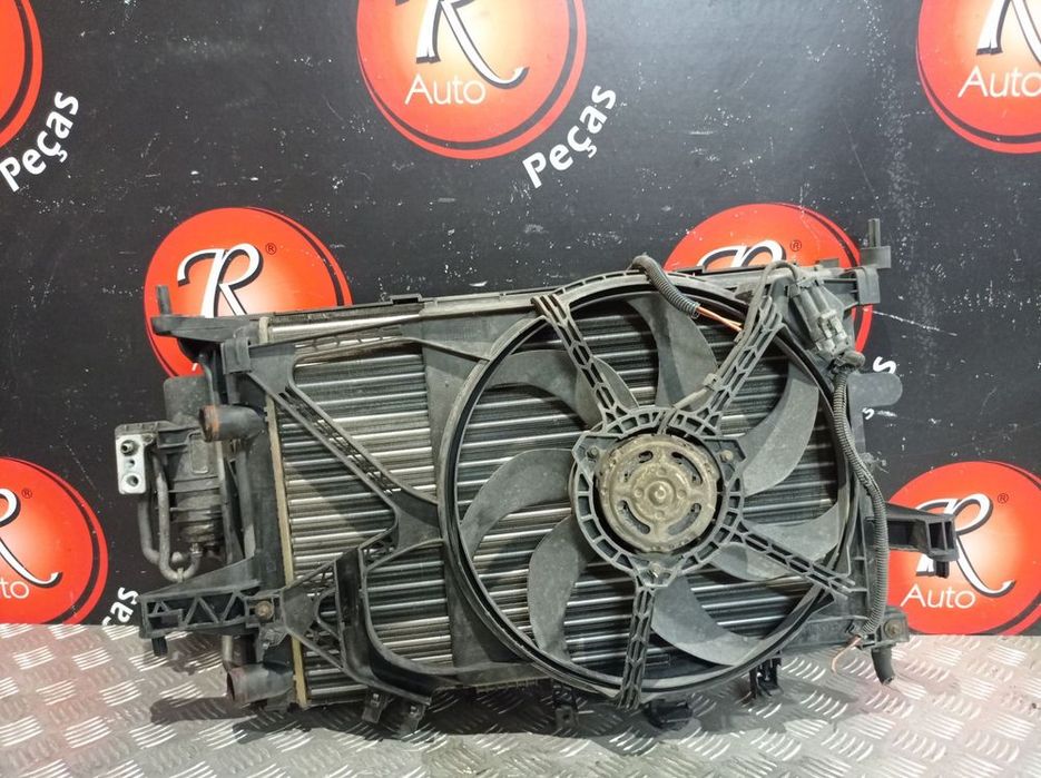 Radiador Com Termoventilador Opel Corsa C (X01)