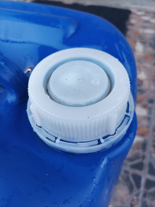 латексна добавка Mapei Isolastic 25 кг