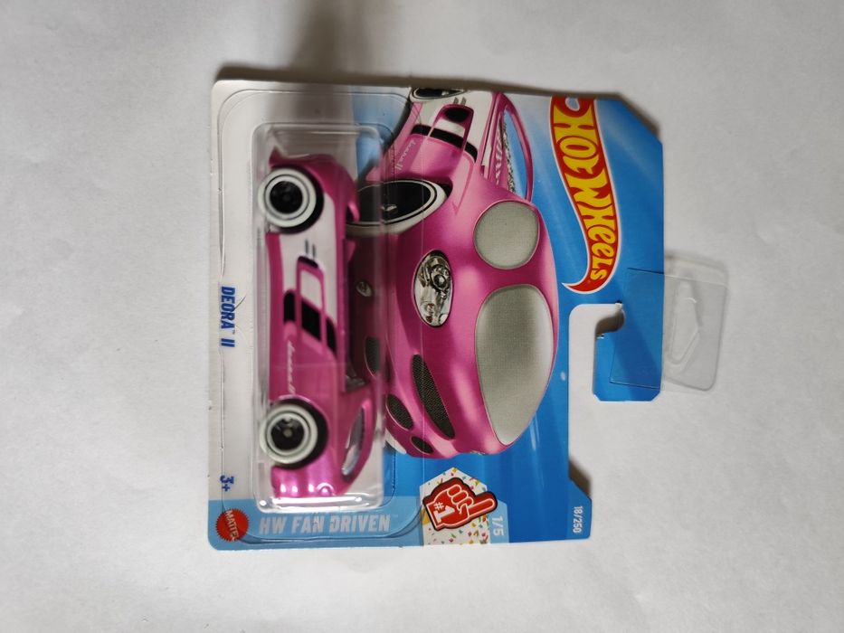 Hot Wheels Deora II