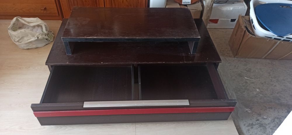 Móvel para arrumação / TV