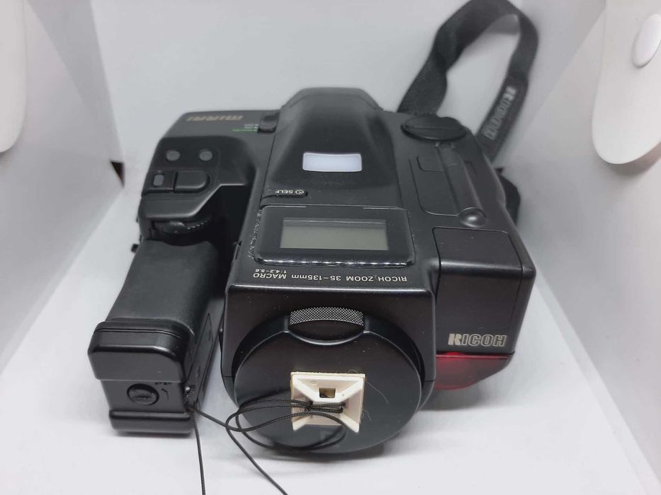 Aparat Analogowy Ricoh Mirai