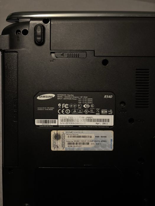 Laptop samsung R540