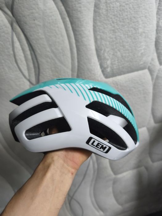 Capacete ciclismo LEM