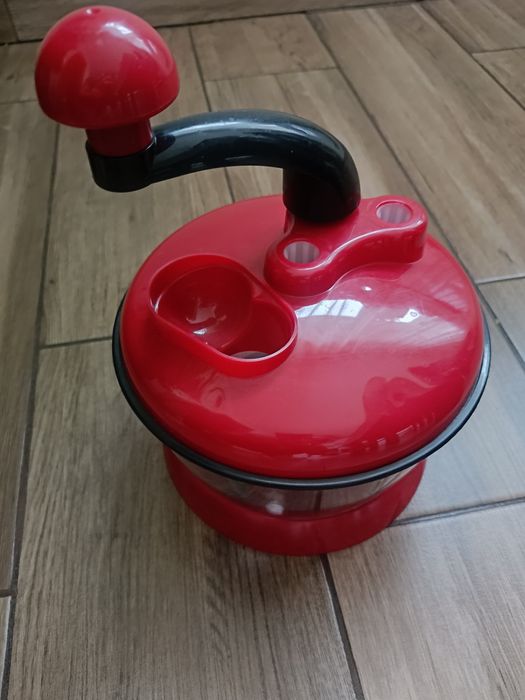 Rozdrabniacz do warzyw i owoców