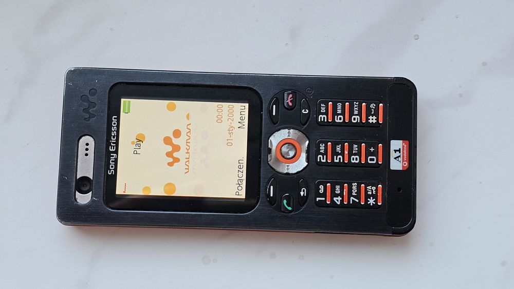 Sony Ericsson W880i. Sprawny bez sima