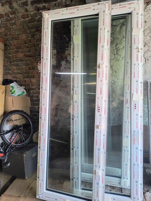 Okno tarasowe, balkonowe 80x224 biale