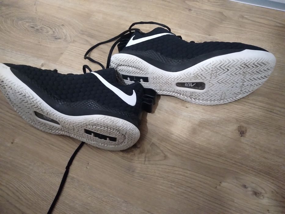 Buty NIKE rozmiar 41