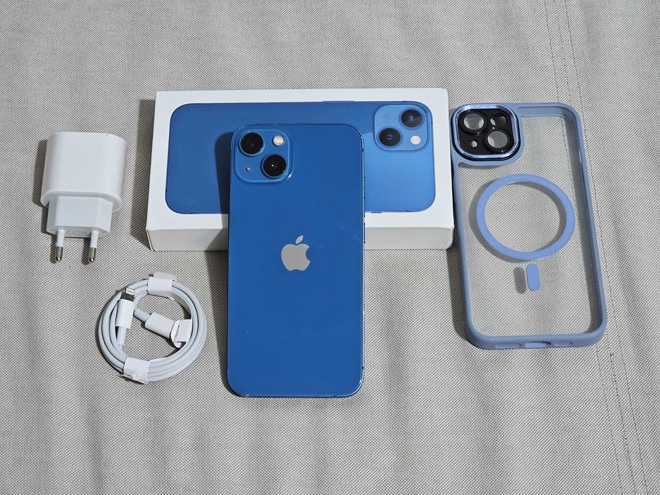 Iphone 13 128Gb.  Muito bom.  Tudo de origem