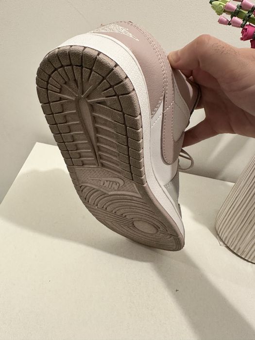 air jordan 1 low rosa como novos
