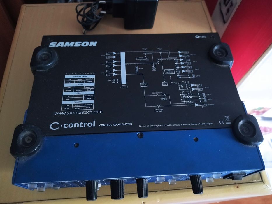 Samson C-control & Sub Woofer Hyundai SF10