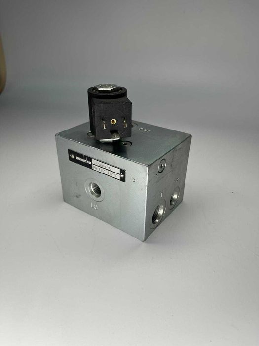 Kostka Komatsu  do maszyn budowlanych