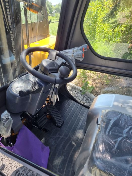 Wózek Widłowy 3 tony KRÜGER® PC-30,Maszt 4,5m lub 5,5m Triplex, Diesel